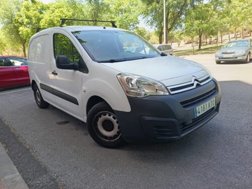 WhatsApp Image 2026-06-11 at 15.07.22 CITROËN BERLINGO BlueHDi