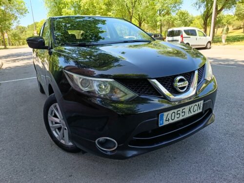 bd277d2c-32e0-4061-8415-dbc2fcd8488f NISSAN QASHQAI dCi ACENTA