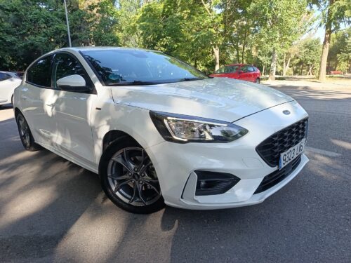 ff826c67-20c9-45b1-8b67-fce223f74c69 FORD FOCUS 1.0 MHEV ST-LINE